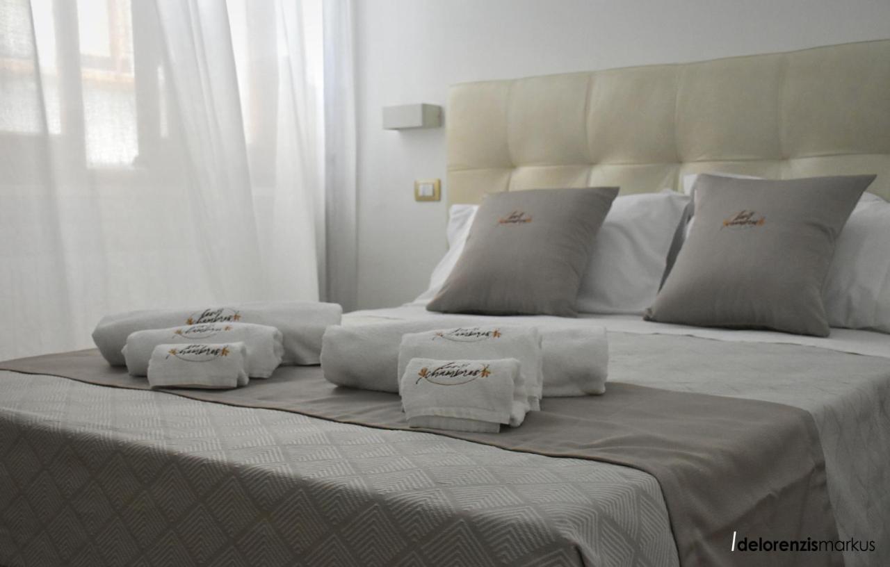 Les 3 Chambres Lecce Buitenkant foto