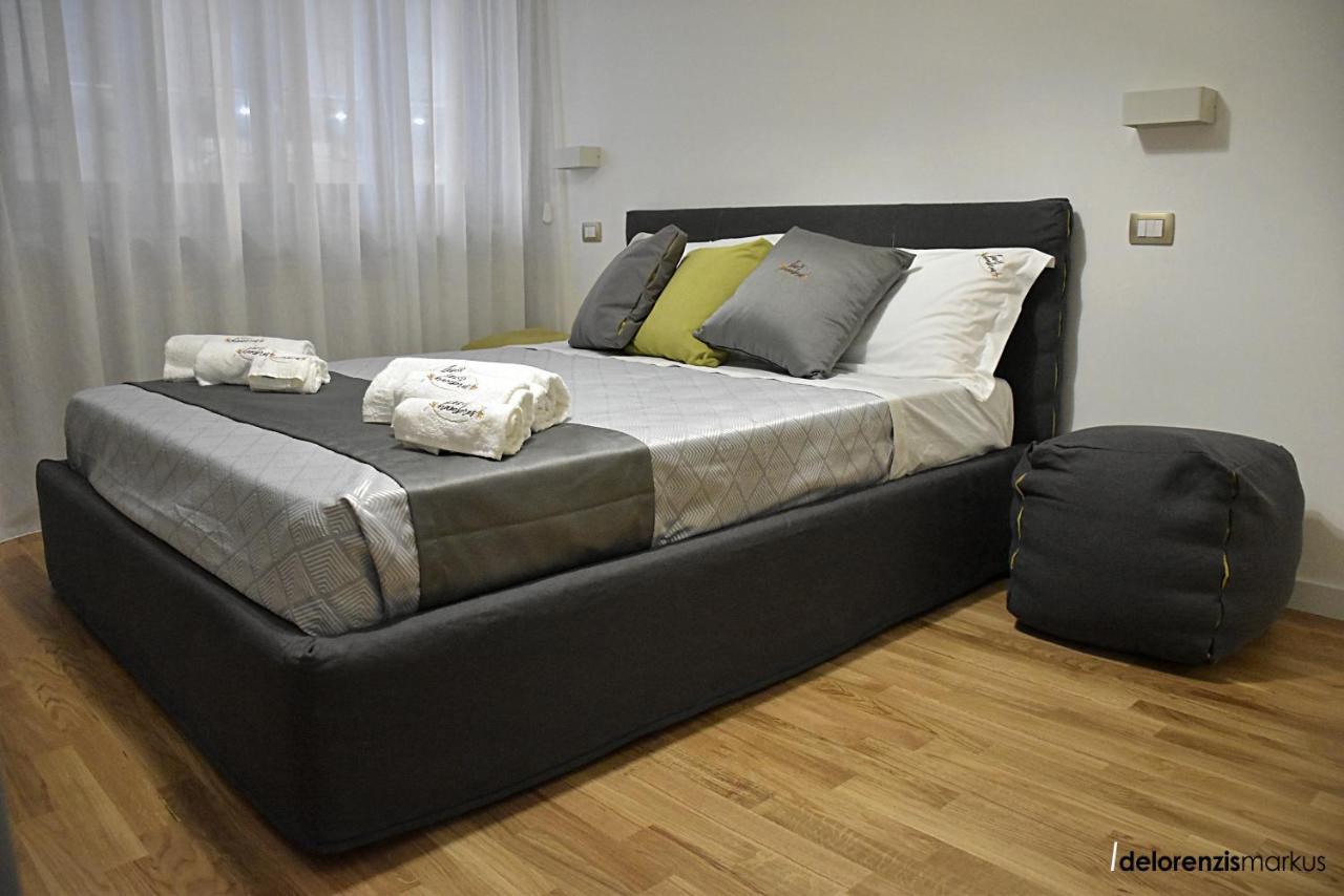 Les 3 Chambres Lecce Buitenkant foto